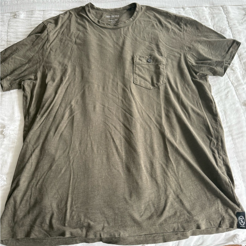 Men's Olive Green T-Shirt